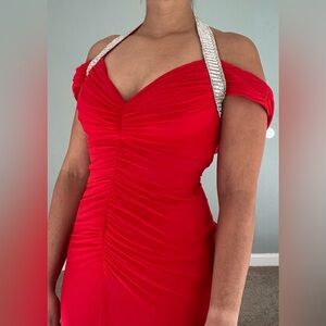 MARINA size 2 red full length ball gown